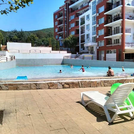 Grant Noks * Sveti Vlas