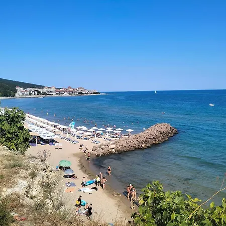 Apartment Grant Noks